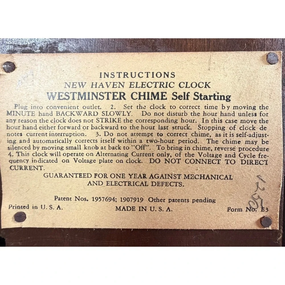 1935 Vintage New Haven Electric Mantel Clock Westminster Chime Gothic Wood